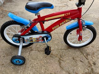 Bicicleta para niños de la patrulla canina