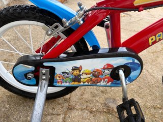 Bicicleta para niños de la patrulla canina