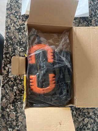 Arrancador/Cargador Batería Coche 5A 60W