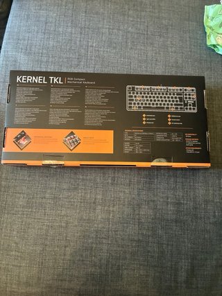 Teclado Krom Kernel TKL Negro/Plateado RGB