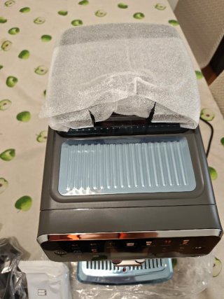 Cafetera Philips 5500 LatteGo Negra