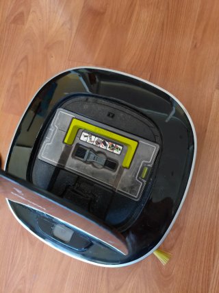 Robot Aspirador LG Hom-Bot VR621 + Base