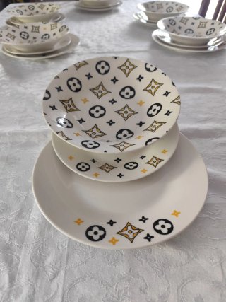 Set 18 pezzi piatti ceramica