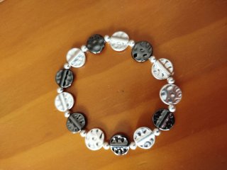 Lote de pulseras y pendientes mujer
