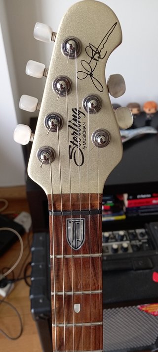 Sterling by Musicman John Petrucci Guitarra