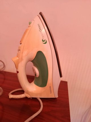 Plancha de ropa Taurus Geyser Green