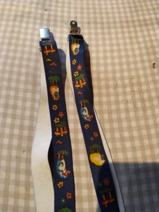 Gambe di pantaloni per bambini con disegni