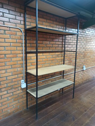 Scaffalature in ferro artigianali
