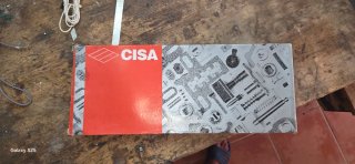 Cerradura CISA 57255-60 de 35cm 4 vueltas 3 puntos