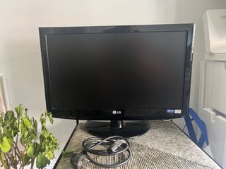 Televisor LG 22LH2000 Negro