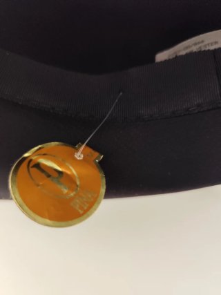 Sombrero negro elegante mujer