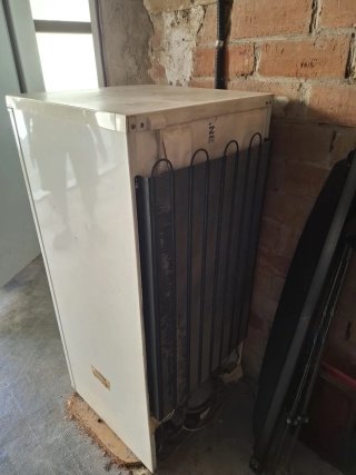 Congelador vertical Zanussi