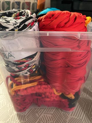 Caja de trapillo para manualidades