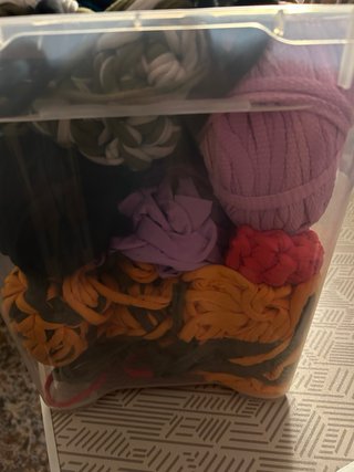 Caja de trapillo para manualidades