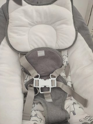 Hamaca Columpio Eléctrico con música Bebé Petit