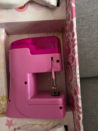 Maquina de coser de juguete