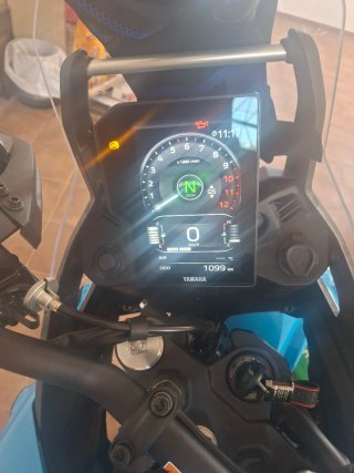 Yamaha Ténéré 700 Azul y Amarilla