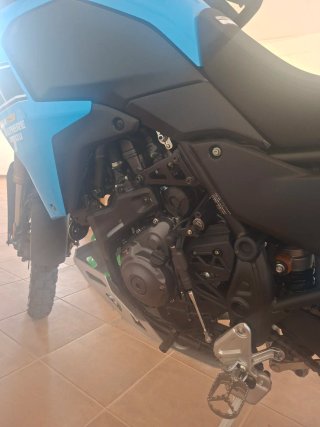 Yamaha Ténéré 700 Azul y Amarilla