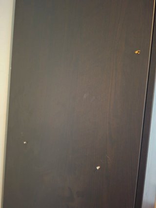 Regalo Armario IKEA 2 puertas madera oscuro.