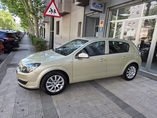 Opel Astra automatico 79000 kms