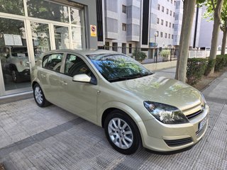 Opel Astra automatico 79000 kms