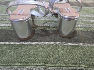 Sandalias plateadas Ulanka T37