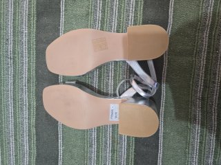 Sandalias plateadas Ulanka T37