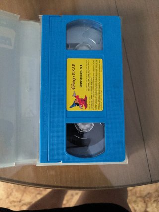 Monstruos S.A. Película VHS