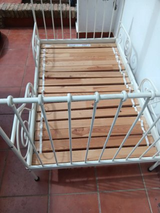 Cama extensible forja blanca 80x200cm.Precio 2unid