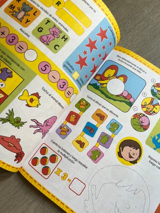 Cuadernillo pasatiempos +5 años NUEVO
