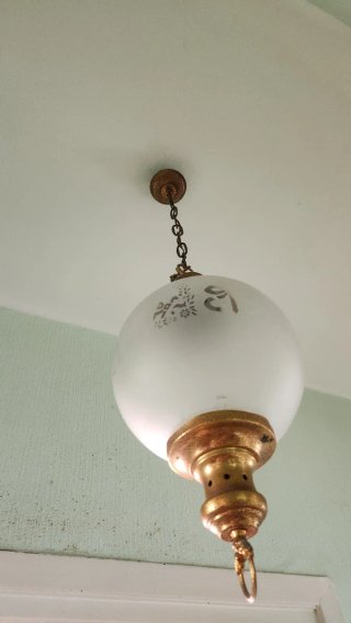Lámpara colgante bola cristal dorada