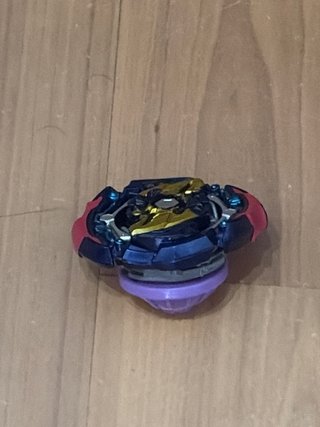 Beyblade con Lanzador