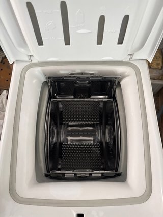 Lavadora Otsein Hoover 5.5 kg