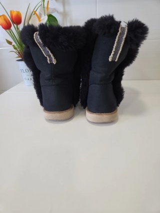 Botas zara 38 ante y pelo.