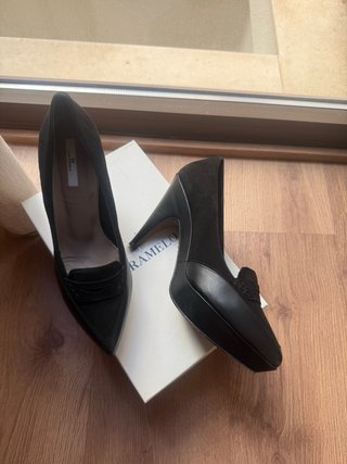 Zapatos de vestir elegantes