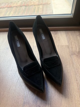 Zapatos de vestir elegantes