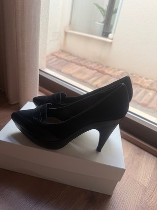 Zapatos de vestir elegantes