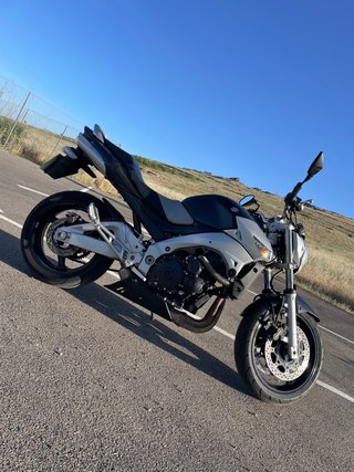 Suzuki GSR 600cc Naked