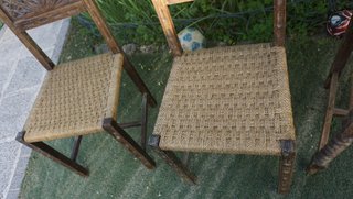 Lote Sillas madera tallada mas sillón regalo 10 €