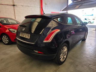 Lancia Delta 2009