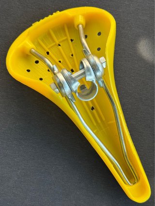 Sillín BMX Iscaselle Años 80 NOS Italia