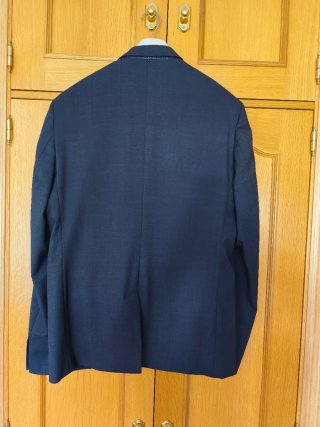 Traje de hombre azul