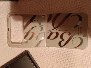 Samsung Galaxy Z Flip4 Scatola Nera