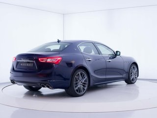 Alquiler Maserati Ghibli
