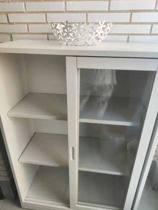 Vitrina Ikea puertas correderas cristal