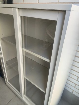 Vitrina Ikea puertas correderas cristal