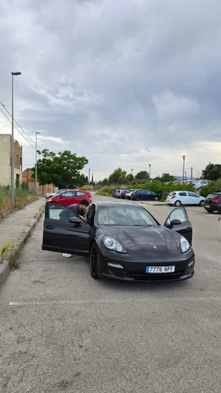Porsche Panamera 2012