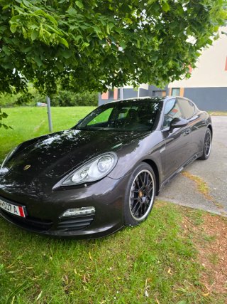 Porsche Panamera 2012