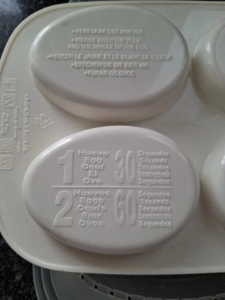 Freidora de huevos microondas con tapa