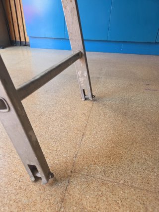 Escalera aluminio 3 tramos